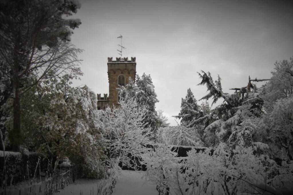 Casa La Torre Un Castello Alle Porte Di Firenze Exterior foto