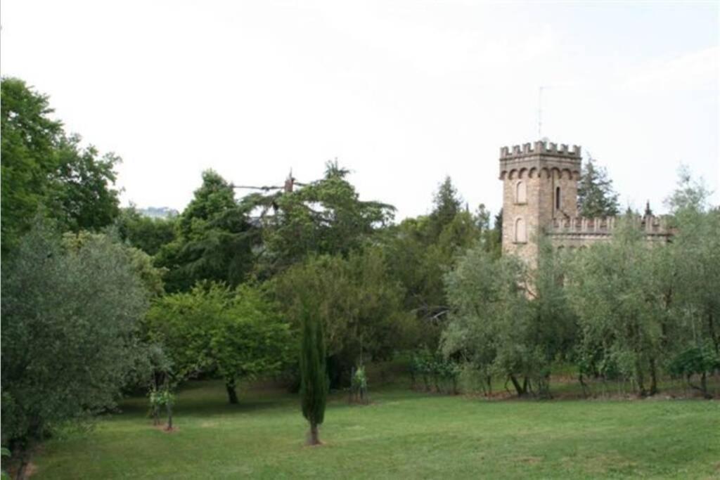 Casa La Torre Un Castello Alle Porte Di Firenze Exterior foto