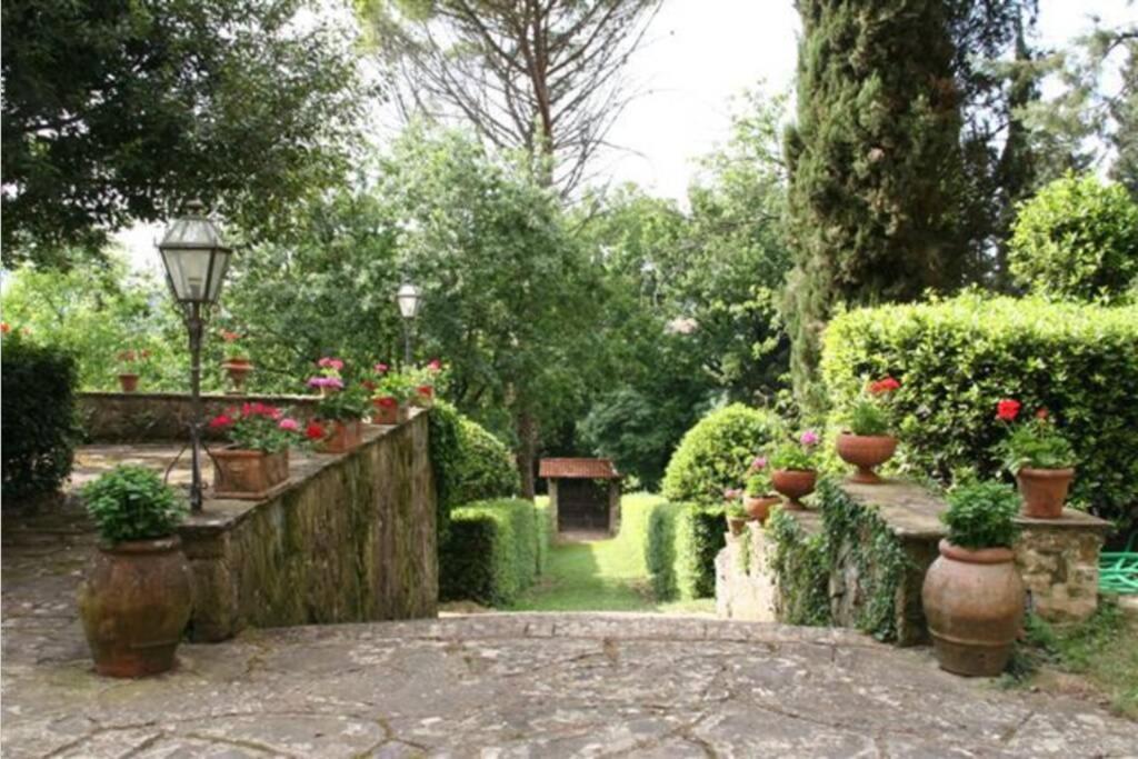 Casa La Torre Un Castello Alle Porte Di Firenze Exterior foto