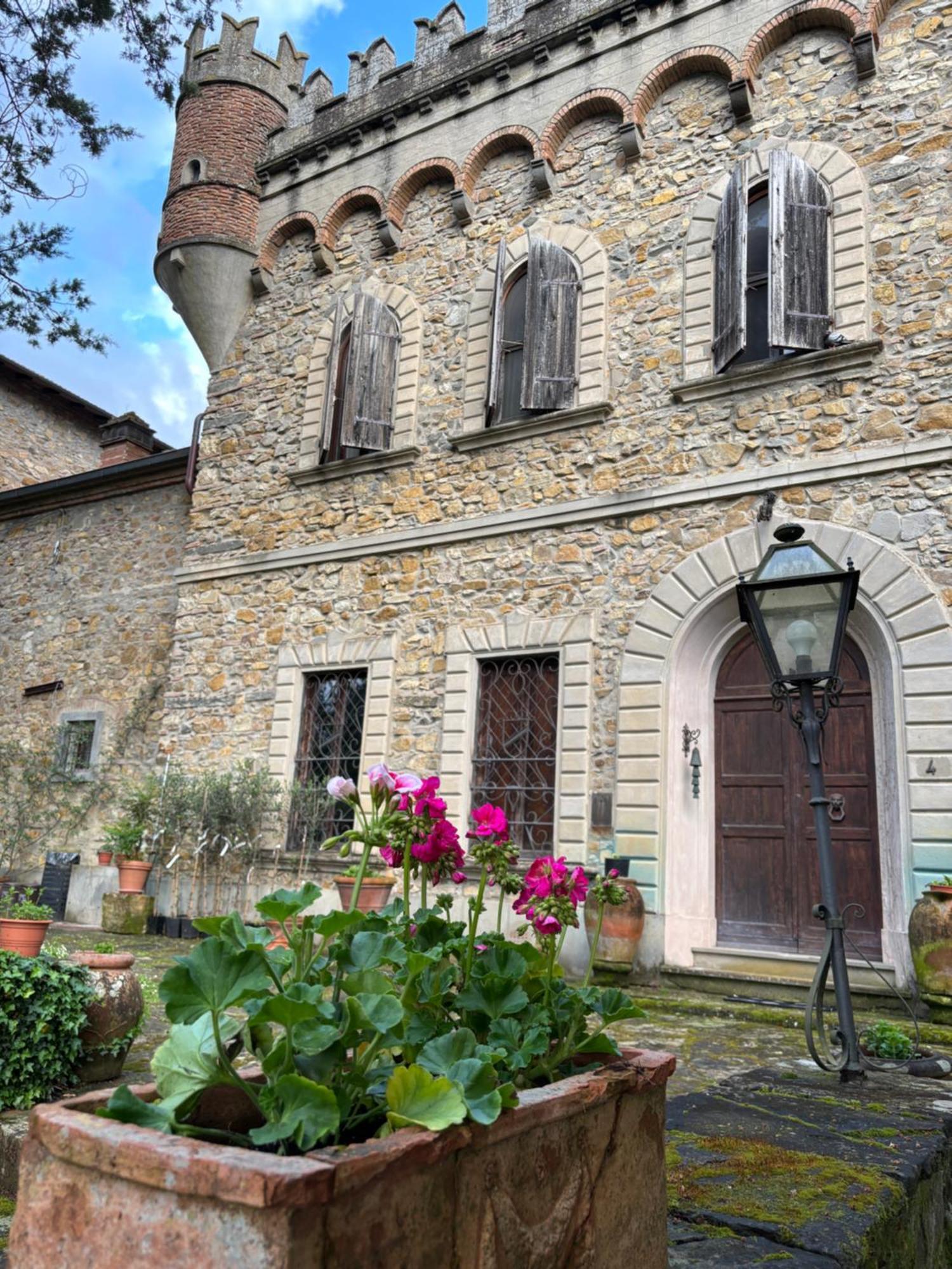 Casa La Torre Un Castello Alle Porte Di Firenze Exterior foto